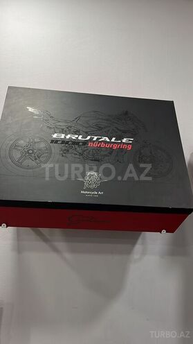 MV Agusta Brutale RR-10