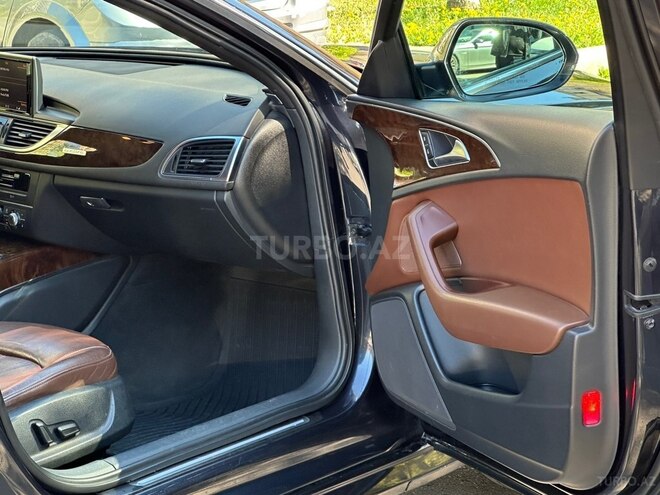 Audi A6-15