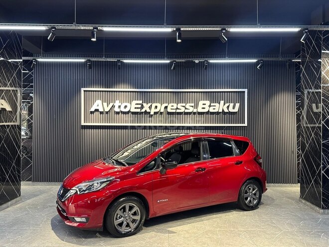 Nissan Note-1