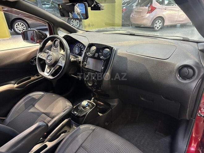 Nissan Note-8