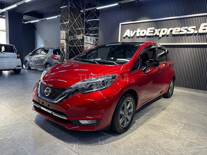 Nissan Note-4