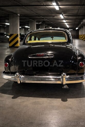GAZ 12 ZIM-11