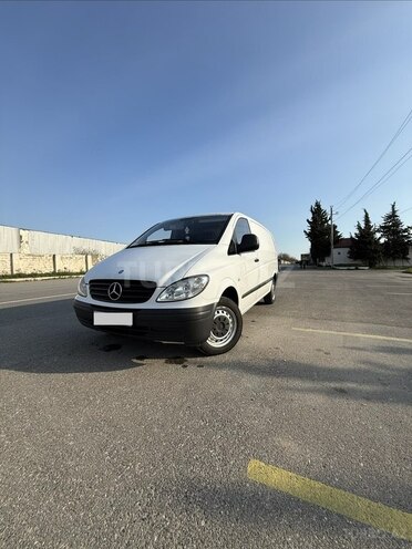 Mercedes Vito 111 CDI-1