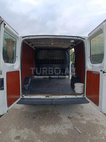 Ford Transit-6