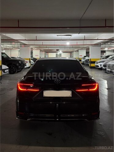 Toyota Camry-3