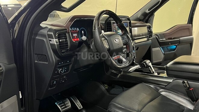 Ford F-150-15