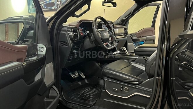 Ford F-150-18