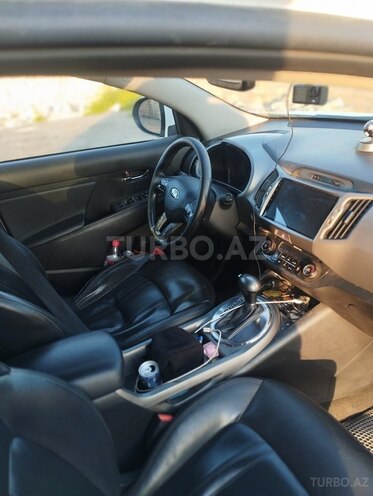Kia Sportage-12