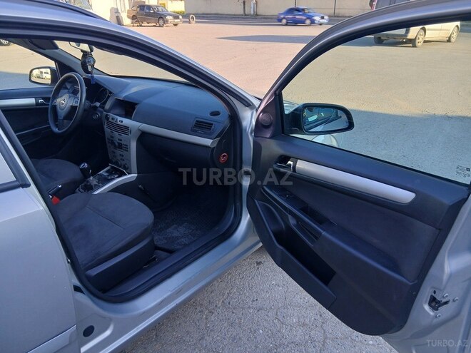 Opel Astra-4
