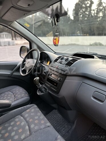 Mercedes Vito-17