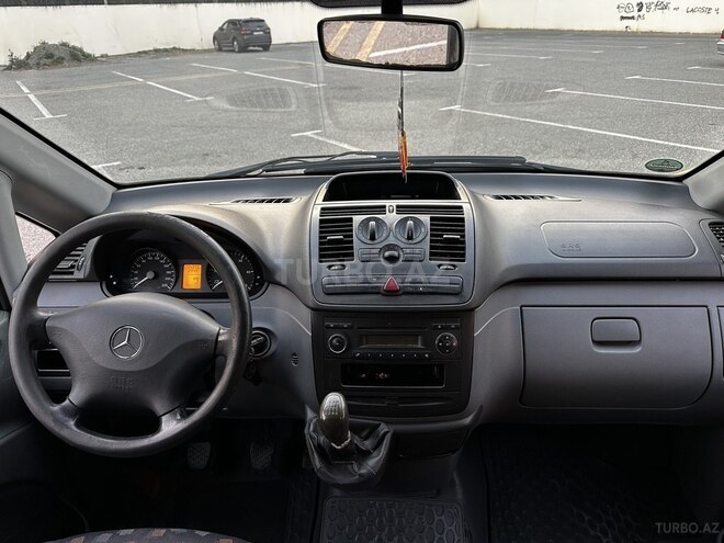 Mercedes Vito-16