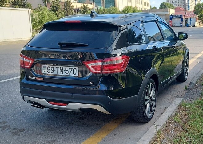 LADA (VAZ) Vesta SW Cross-8