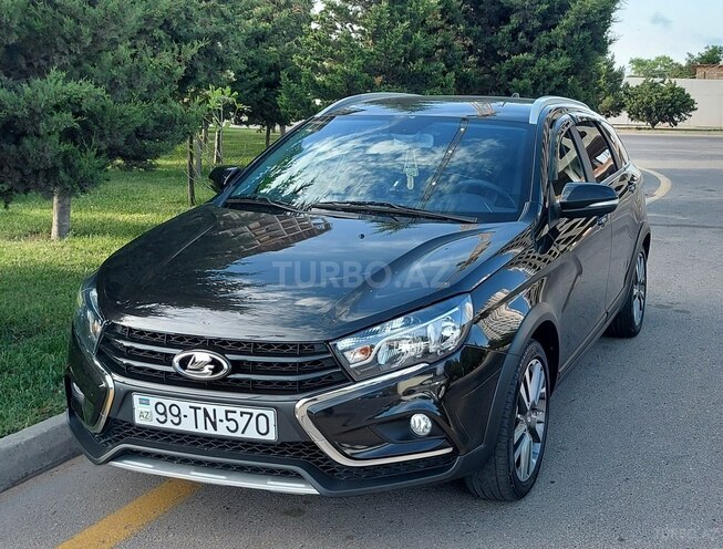 LADA (VAZ) Vesta SW Cross-4