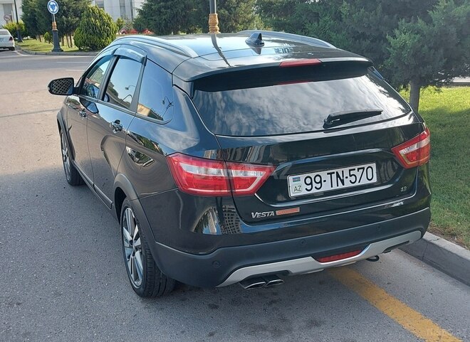 LADA (VAZ) Vesta SW Cross-9