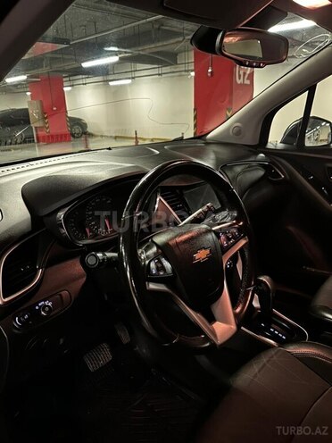 Chevrolet Trax-11