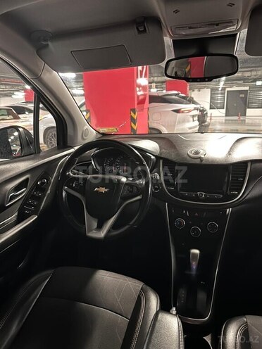 Chevrolet Trax-13