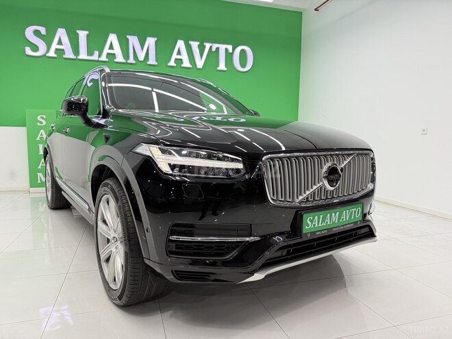Volvo XC90-1