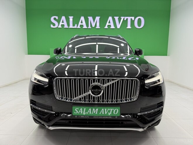 Volvo XC90-2