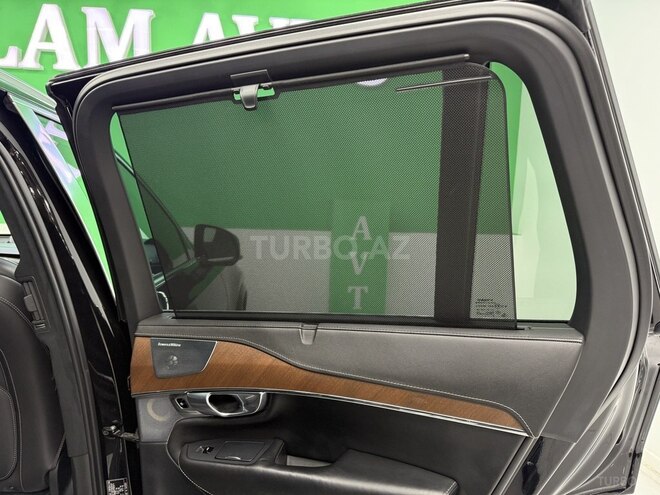 Volvo XC90-14