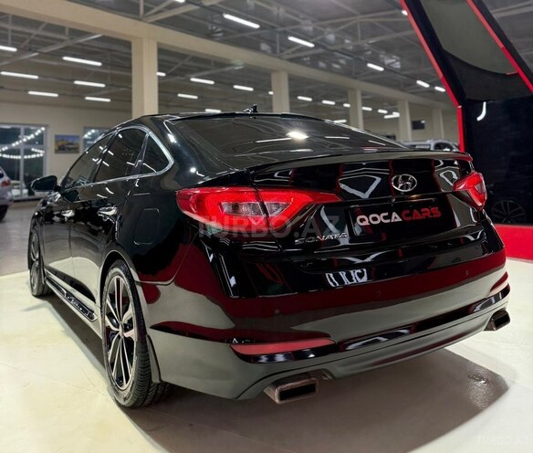Hyundai Sonata-11