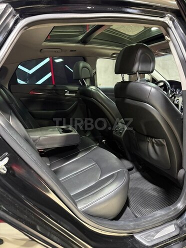 Hyundai Sonata-21