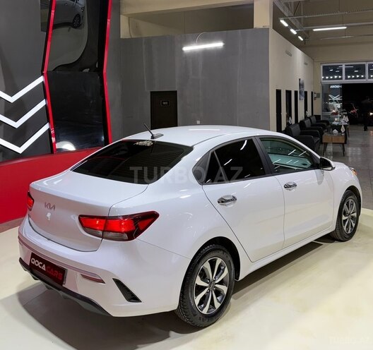 Kia Rio-8