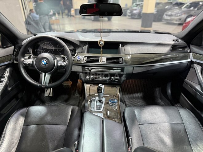 BMW 528-19