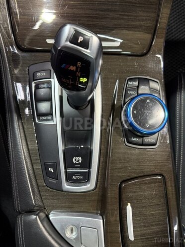 BMW 528-23