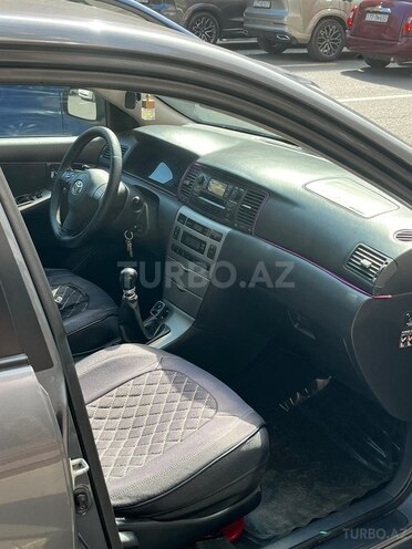 Toyota Corolla-6