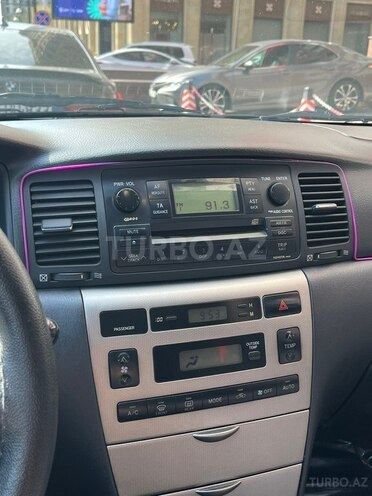 Toyota Corolla-8
