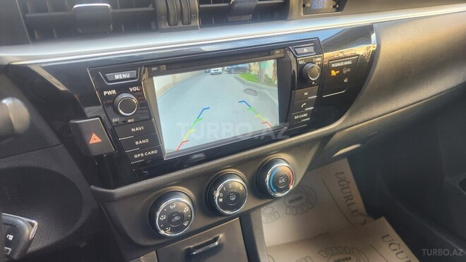 Toyota Corolla-11