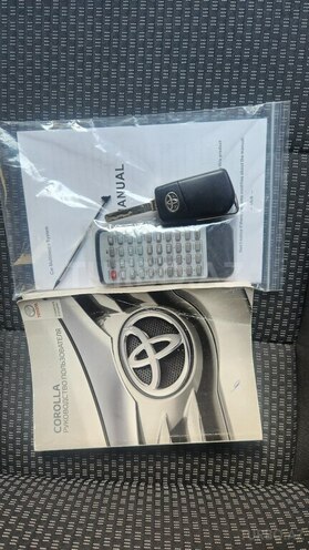 Toyota Corolla-14