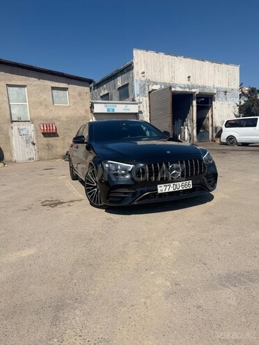 Mercedes E 220 d-4