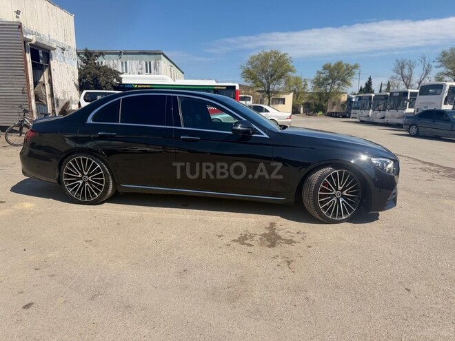 Mercedes E 220 d-5
