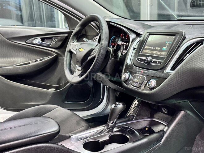 Chevrolet Malibu-17