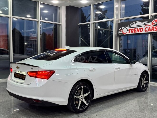 Chevrolet Malibu-7
