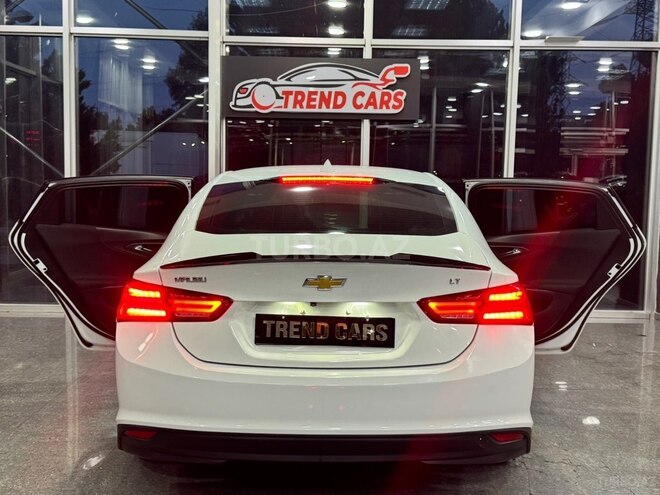 Chevrolet Malibu-10