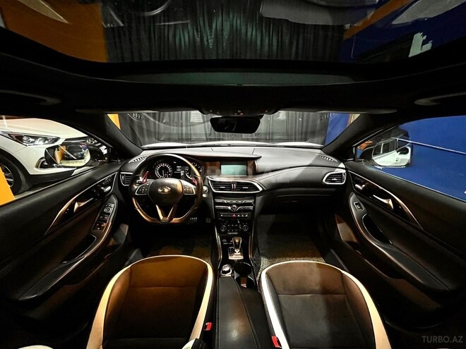 Infiniti QX30 2018, 60,500 km - 2.0 l - Sumqayıt