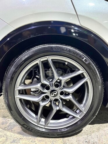 Infiniti QX30 2018, 60,500 km - 2.0 l - Sumqayıt