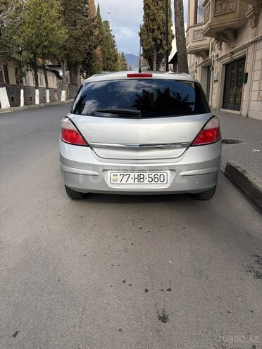 Opel Astra-2