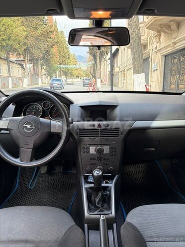 Opel Astra-3