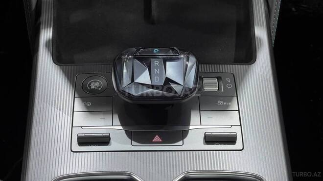 BYD Song L-12