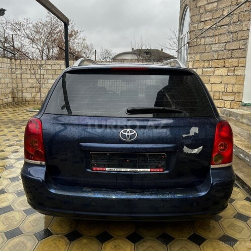 Toyota Avensis-4