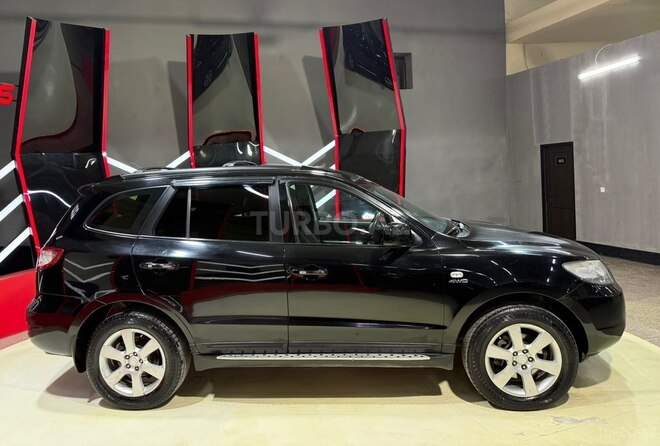 Hyundai Santa Fe-4