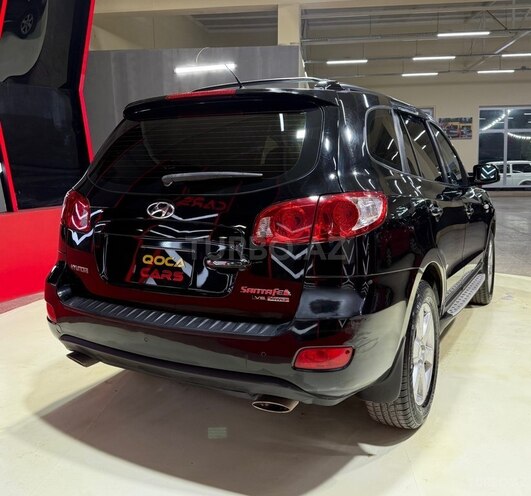 Hyundai Santa Fe-9