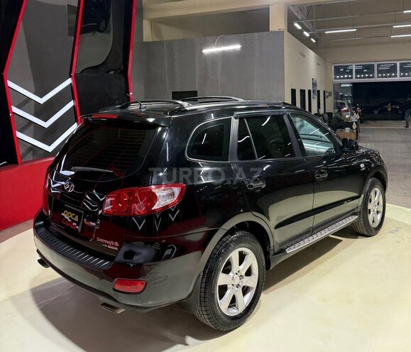 Hyundai Santa Fe-8