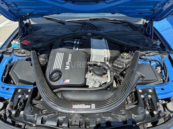 BMW M3-12