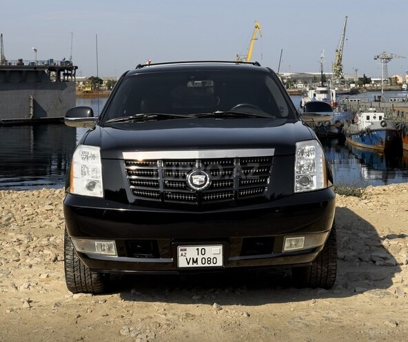 Cadillac Escalade-2