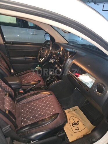 Jeep Compass-8