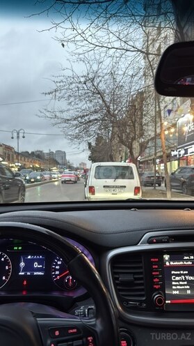 Kia Sorento-6